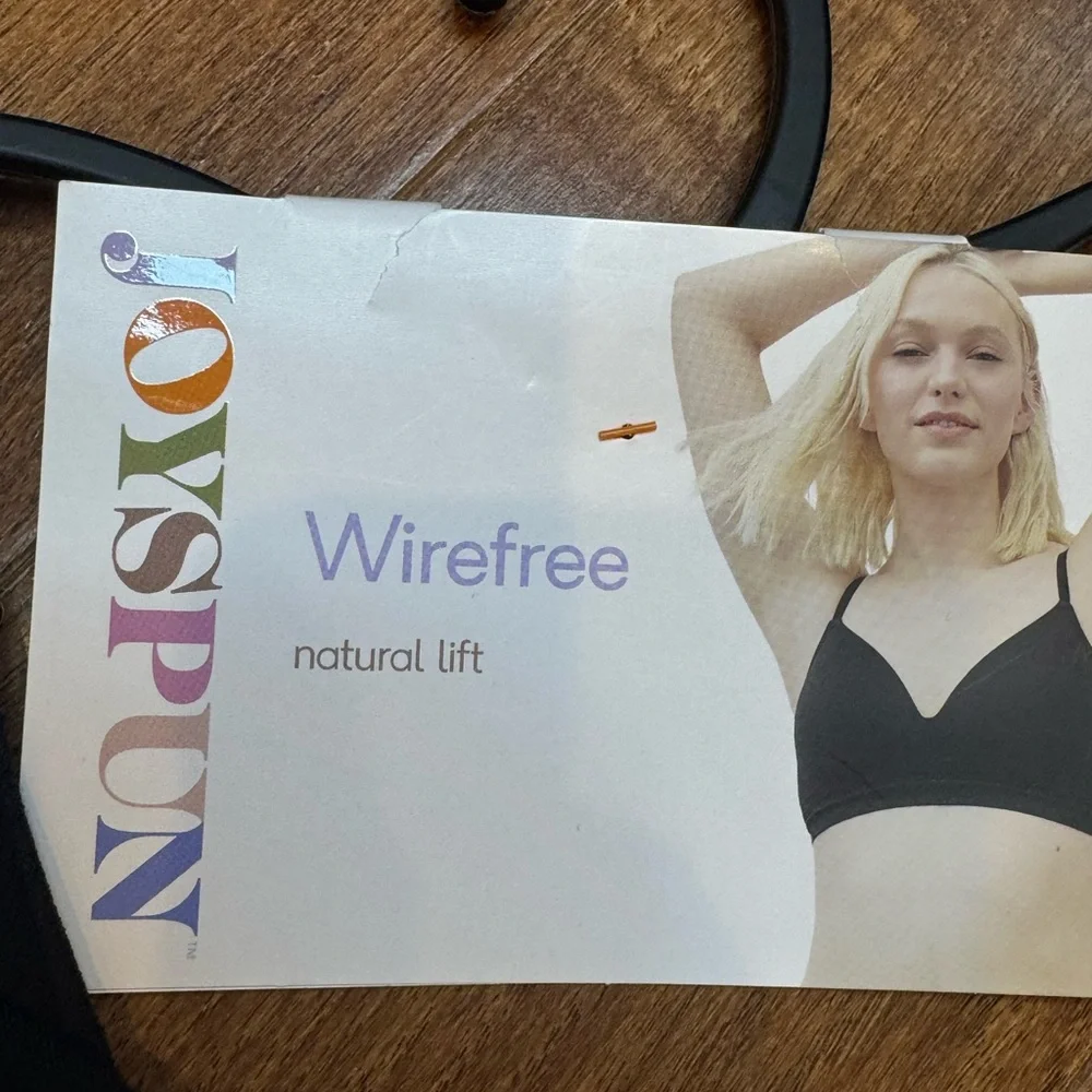 NWOT JOYSPUN Black Wirefree Bra